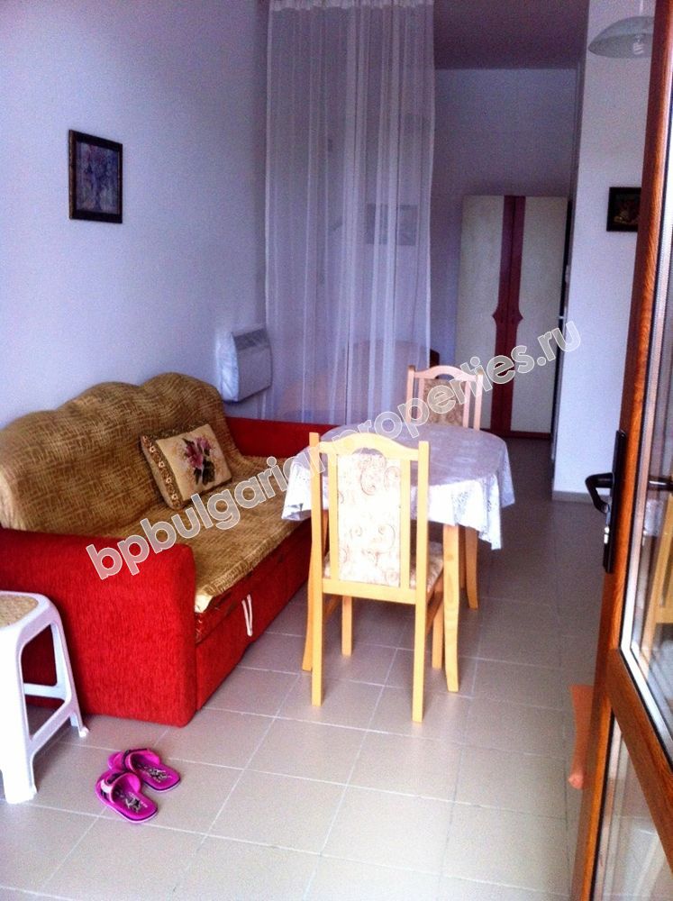 Меблированная однокомнатная квартира на продажу в курорте Солнечный Берег