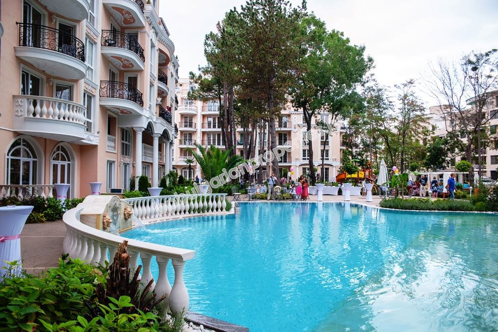 Недвижимость - люкс близко от моря на Солнечном Берегу