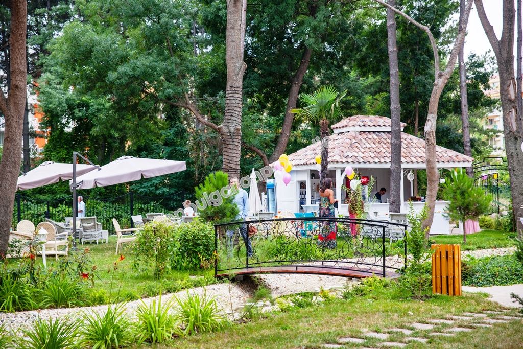 Недвижимость - люкс близко от моря на Солнечном Берегу