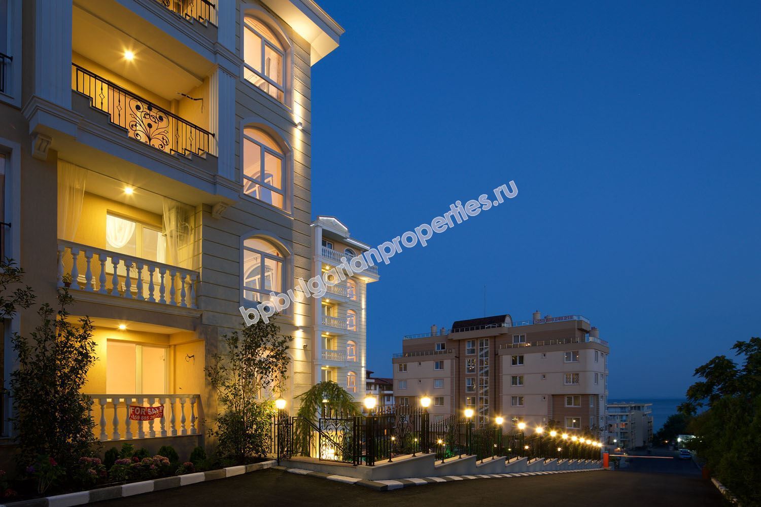 Недвижимость на продажу в элитном комплексе близко от моря в Святом Власе Недвижимость на продажу в элитном комплексе близко от моря в Святом Власе