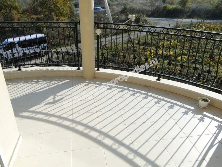 Меблированные апартаменты-люкс в закрытом комплексе в Обзоре Меблированные апартаменты-люкс в закрытом комплексе в Обзоре