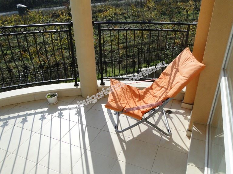 Меблированные апартаменты-люкс в закрытом комплексе в Обзоре Меблированные апартаменты-люкс в закрытом комплексе в Обзоре