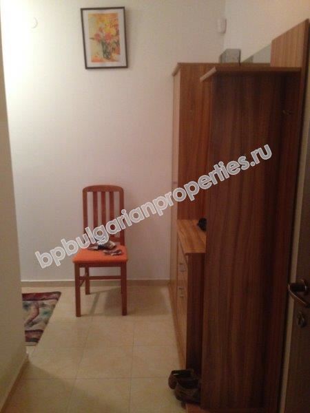 Меблированная квартира с двумя спальнями на Солнечном Берегу по выгодной цене!