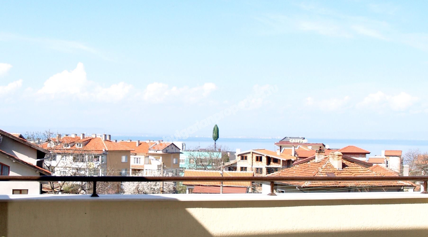 Трехэтажные дома-таунхаусы по выгодной цене в городе Черноморец