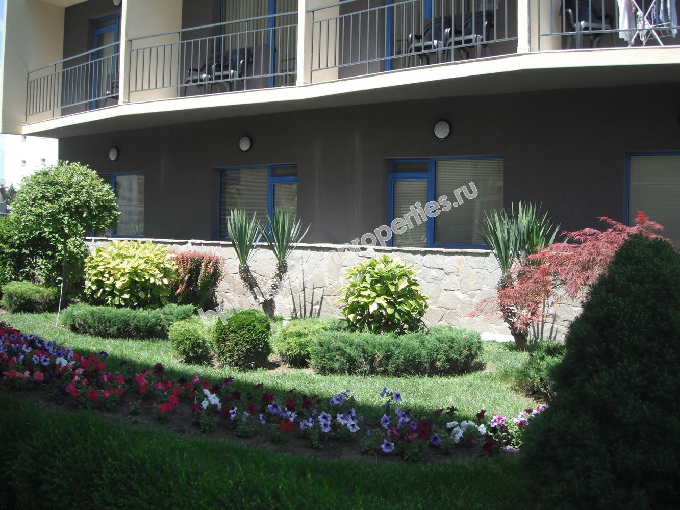 Выгодная вторичка - дешевая студия в центральной части Солнечного Берега