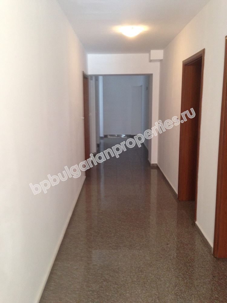 Выгодная студия для инвестиции в центре Солнечного Берега