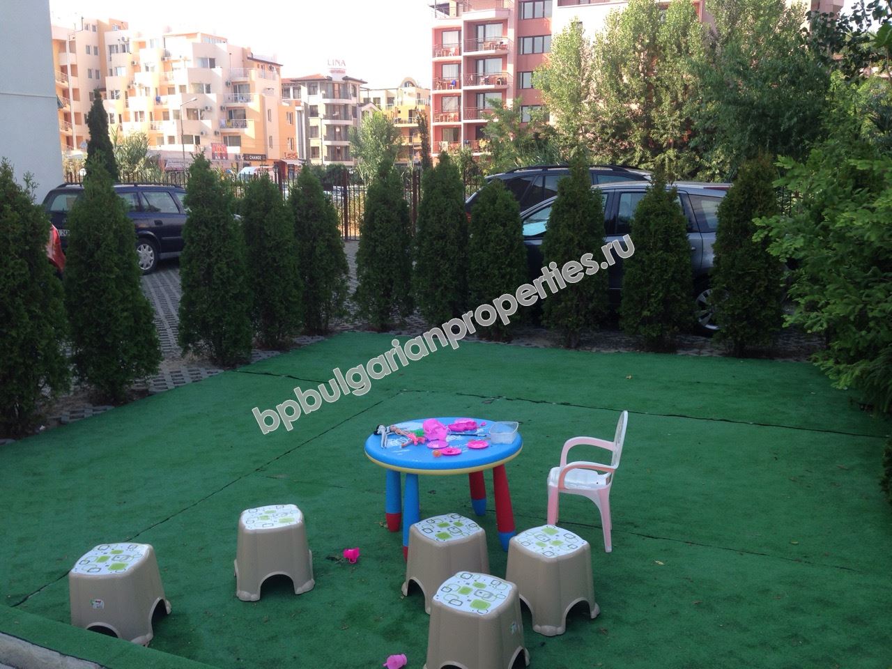 Выгодная студия для инвестиции в центре Солнечного Берега