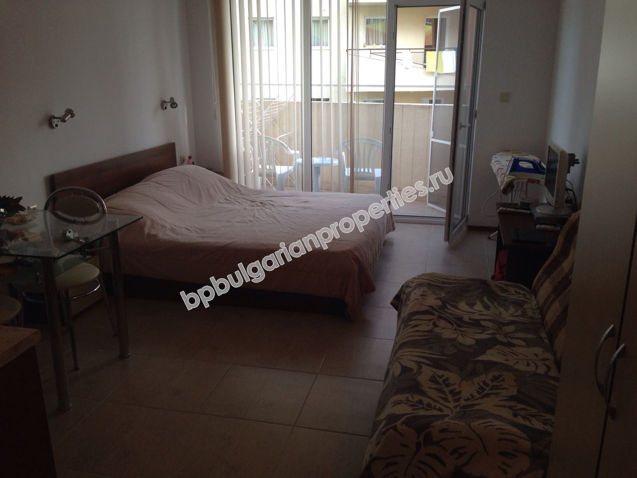 Выгодная студия для инвестиции в центре Солнечного Берега