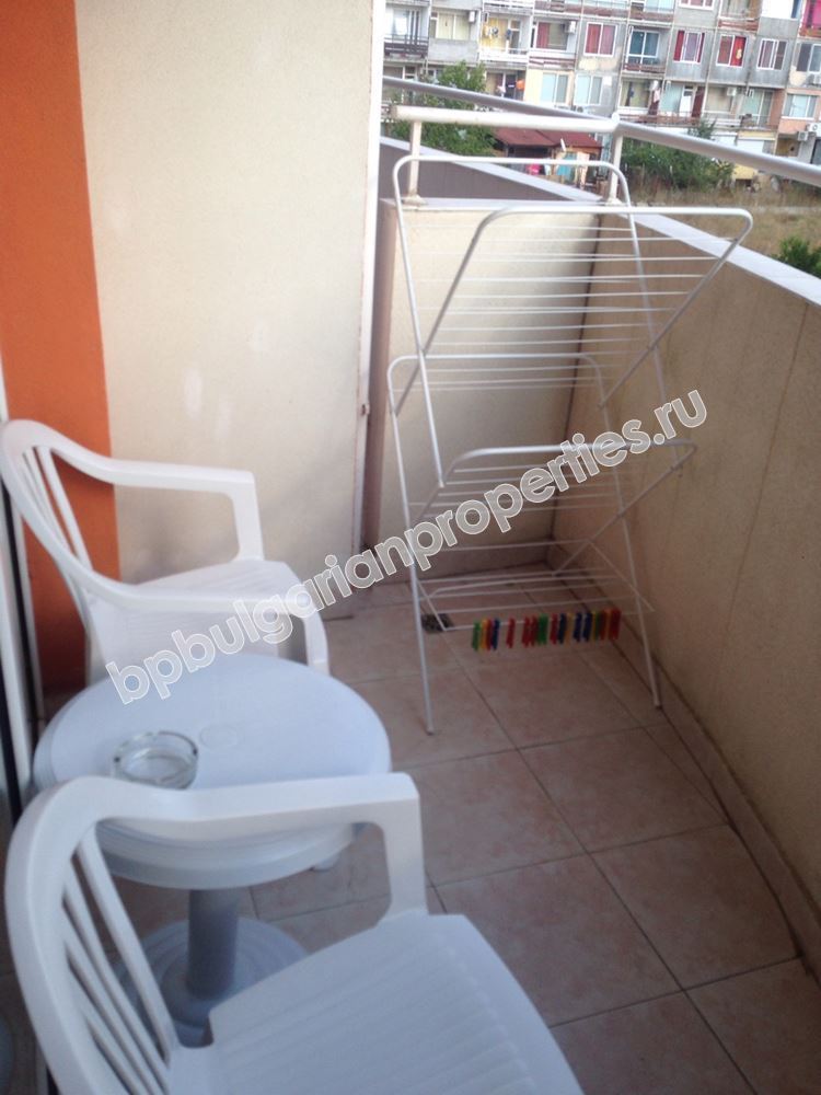 Выгодная студия для инвестиции в центре Солнечного Берега