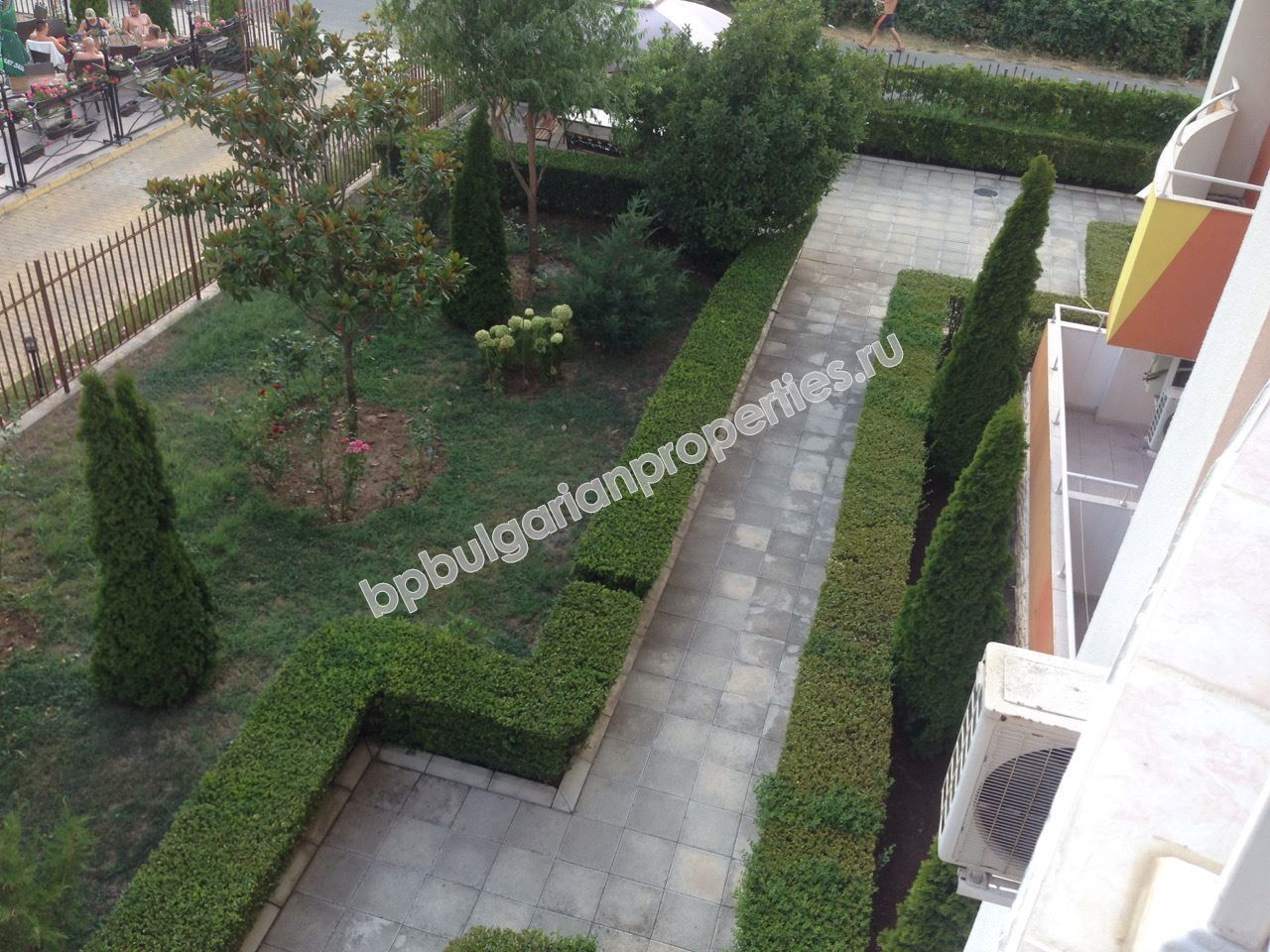 Выгодная студия для инвестиции в центре Солнечного Берега