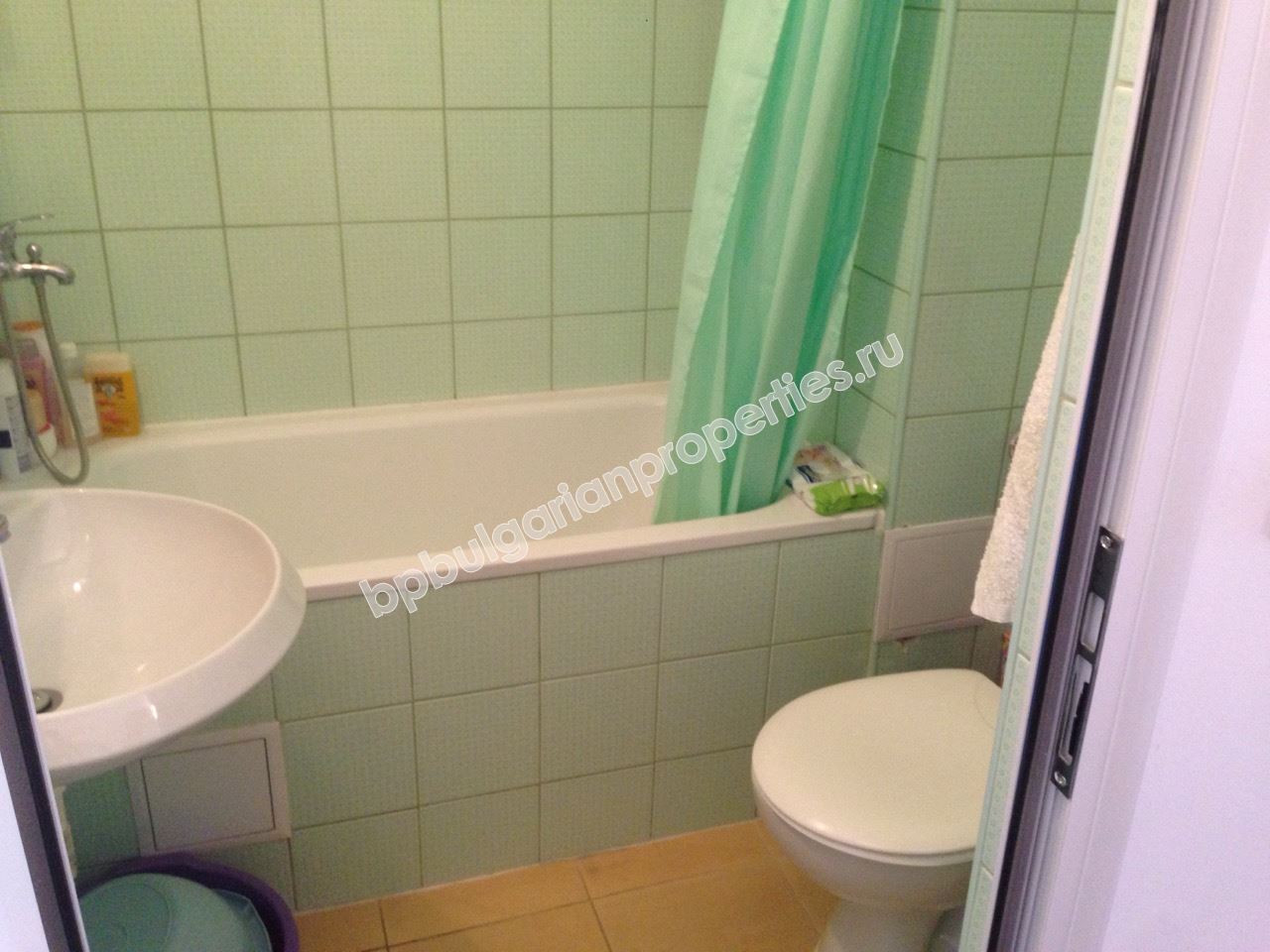 Выгодная студия для инвестиции в центре Солнечного Берега