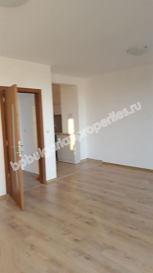 Новый двухэтажный дом с мебелью всего в 10 км от моря, обл. Бургас