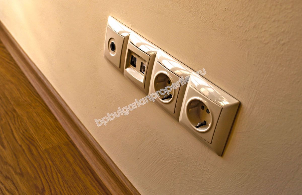 Люксовый двухэтажный дом на продажу возле курорта Святой Влас