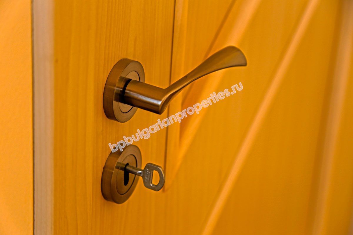 Люксовый двухэтажный дом на продажу возле курорта Святой Влас