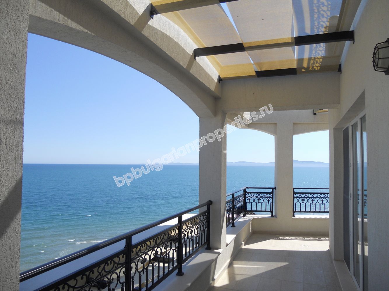 Люкс апартаменты на берегу моря в Помории