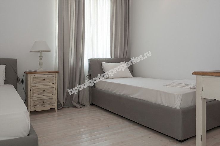 Шикарные дома с видом на море на продажу в курорте Лозенец