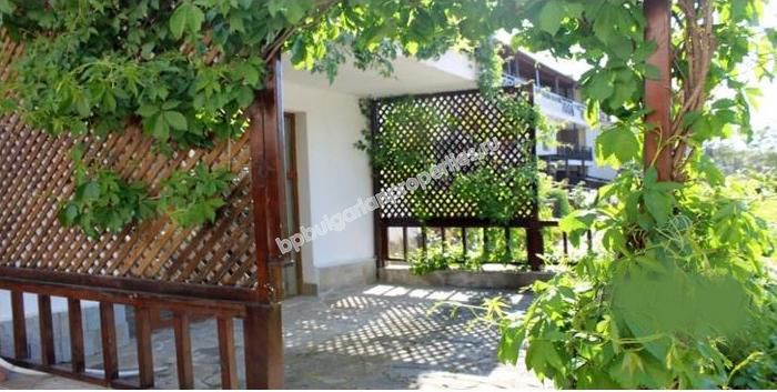 Шикарный двухкомнатный меблированный апартамент на продажу на первой линии моря в городе Созополь Шикарный двухкомнатный меблированный апартамент на продажу на первой линии моря в городе Созополь