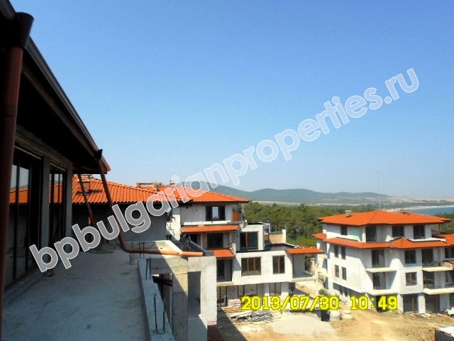 Люксовые квартиры на первой линии моря для продажи в курорте Созополь