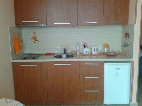 Меблированная студия близко от моря и центра Равды