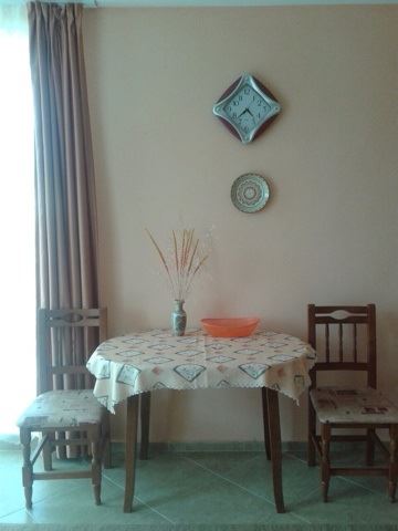 Меблированная студия близко от моря и центра Равды