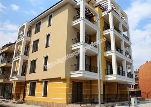 Новая меблированная студия на продажу близко к пляжу в городе Несебр