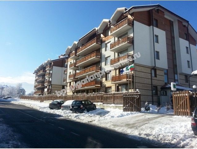 Меблированная однокомнатная квартира-студия на продажу в лыжном курорте Банско