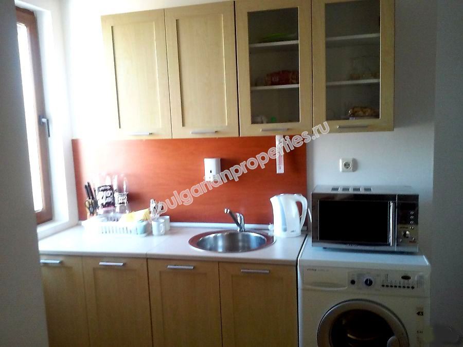 Меблированная однокомнатная квартира-студия на продажу в лыжном курорте Банско