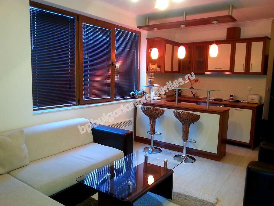 Шикарная двухкомнатная меблированная квартира на продажу в горнолыжном курорте Пампорово