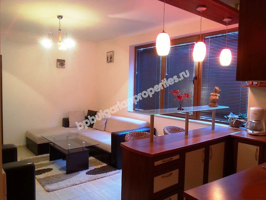 Шикарная двухкомнатная меблированная квартира на продажу в горнолыжном курорте Пампорово