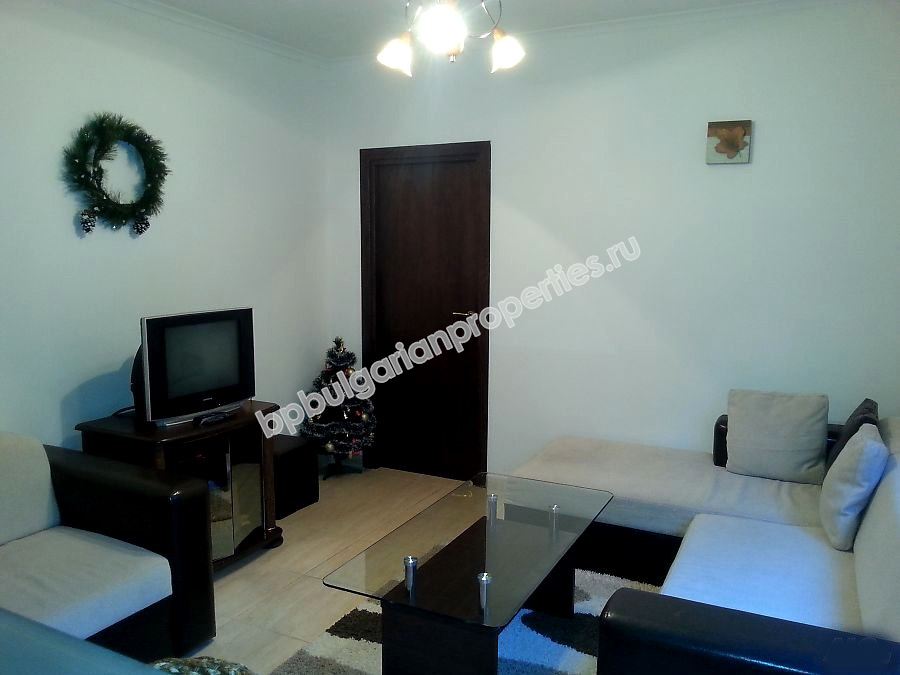 Шикарная двухкомнатная меблированная квартира на продажу в горнолыжном курорте Пампорово