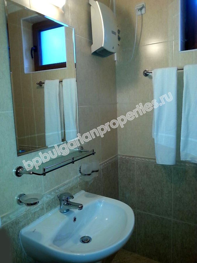 Шикарная двухкомнатная меблированная квартира на продажу в горнолыжном курорте Пампорово