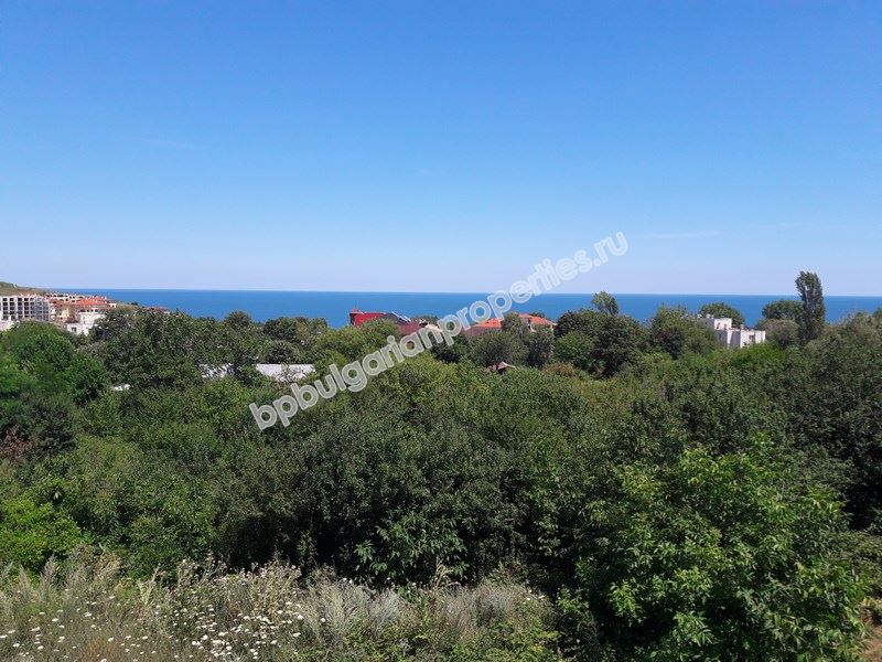 Меблированная квартира с видом на море в центральной части Бяла