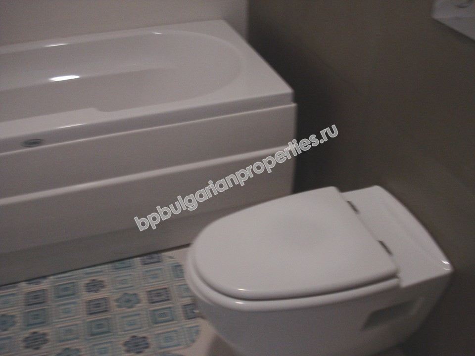 Двухкомнатная квартира с одной спальней в центре курорта Солнечный берег