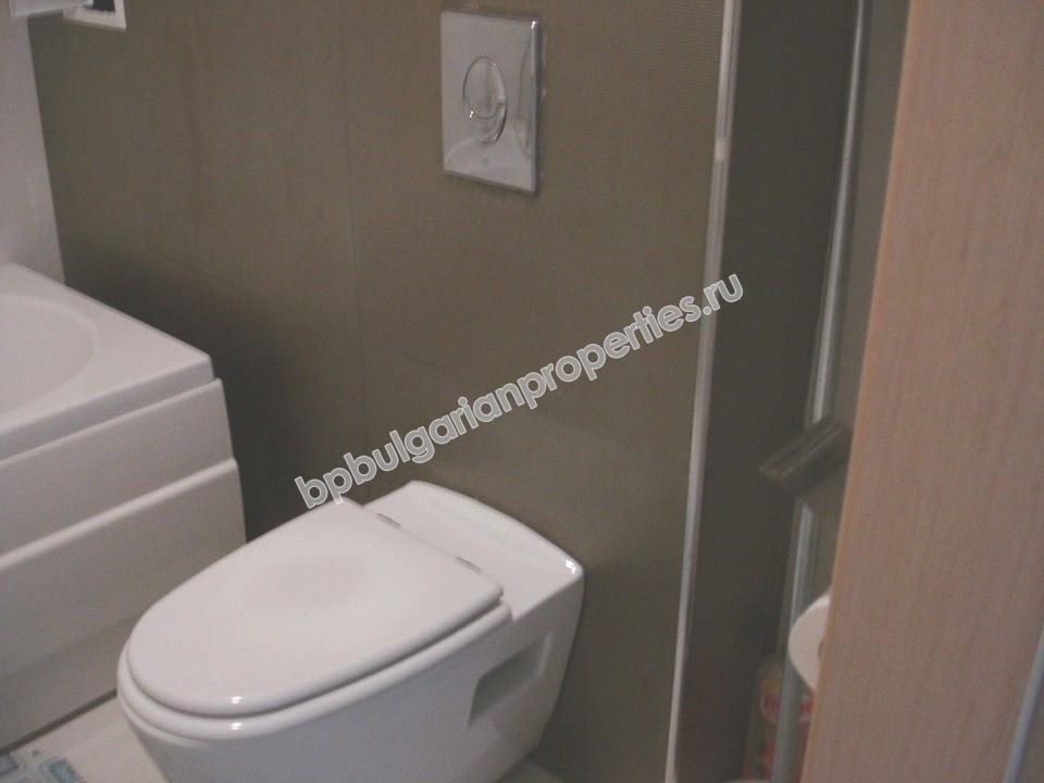 Двухкомнатная квартира с одной спальней в центре курорта Солнечный берег