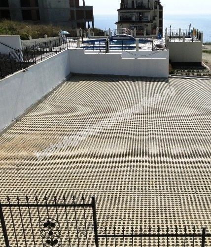 Новая однокомнатная квартира-студия на продажу близко к пляжу в курорте Бяла