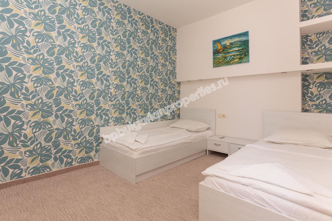 Трехкомнатная квартира в комплексе-люкс на Солнечном Берегу по супер-цене