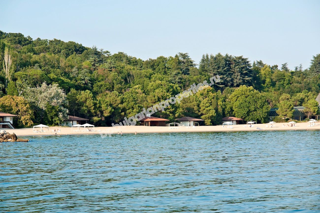 Квартиры в закрытом жилом комплексе близко от моря, Евксиноград