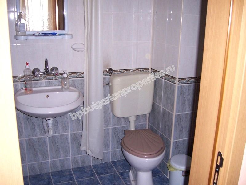 5-спальная меблированная квартира на продажу на второй линии от моря в курорте Равда