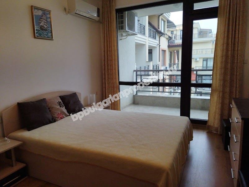 Меблированная квартира с видом на море - вторичная продажа в Святом Власе Меблированная квартира с видом на море - вторичная продажа в Святом Власе