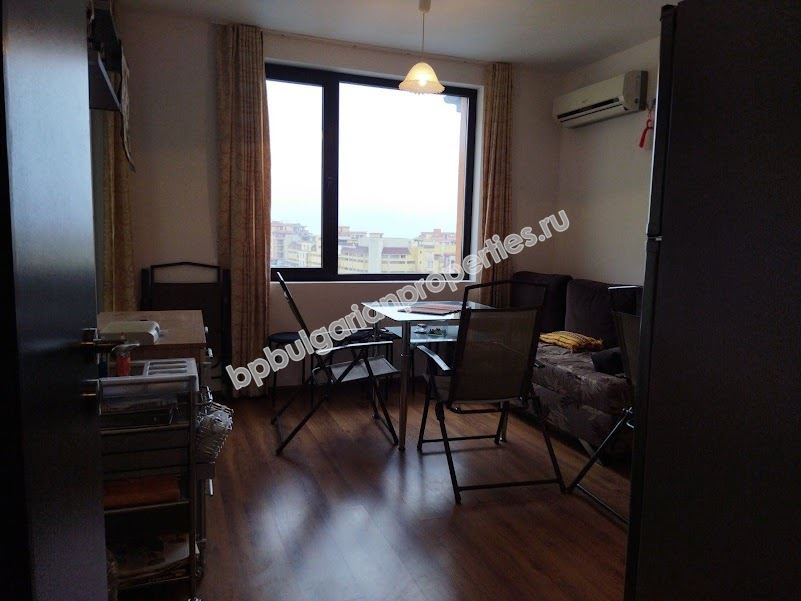 Меблированная квартира с видом на море - вторичная продажа в Святом Власе Меблированная квартира с видом на море - вторичная продажа в Святом Власе