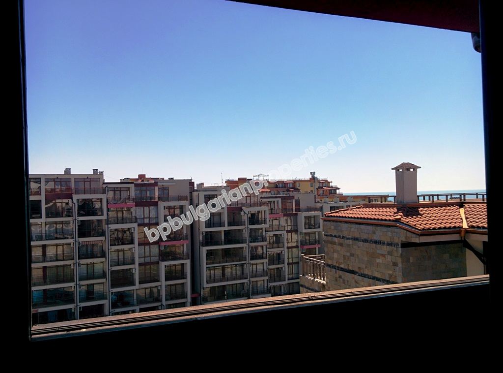 Однокомнатная меблираванная квартира-студия близко к морю на продажу в курорте Святой Влас Однокомнатная меблираванная квартира-студия близко к морю на продажу в курорте Святой Влас