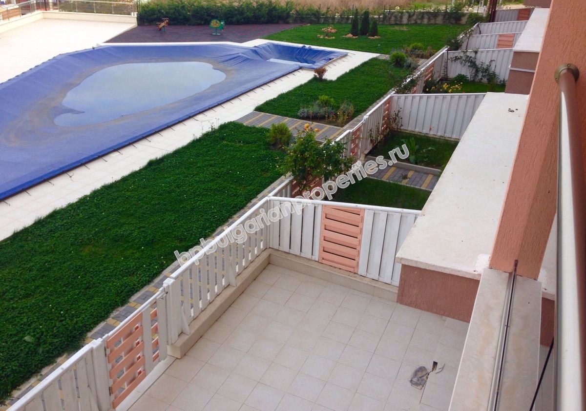 Двухкомнатная меблированная квартира с видом на море на продажу в курорте Бяла Двухкомнатная меблированная квартира с видом на море на продажу в курорте Бяла