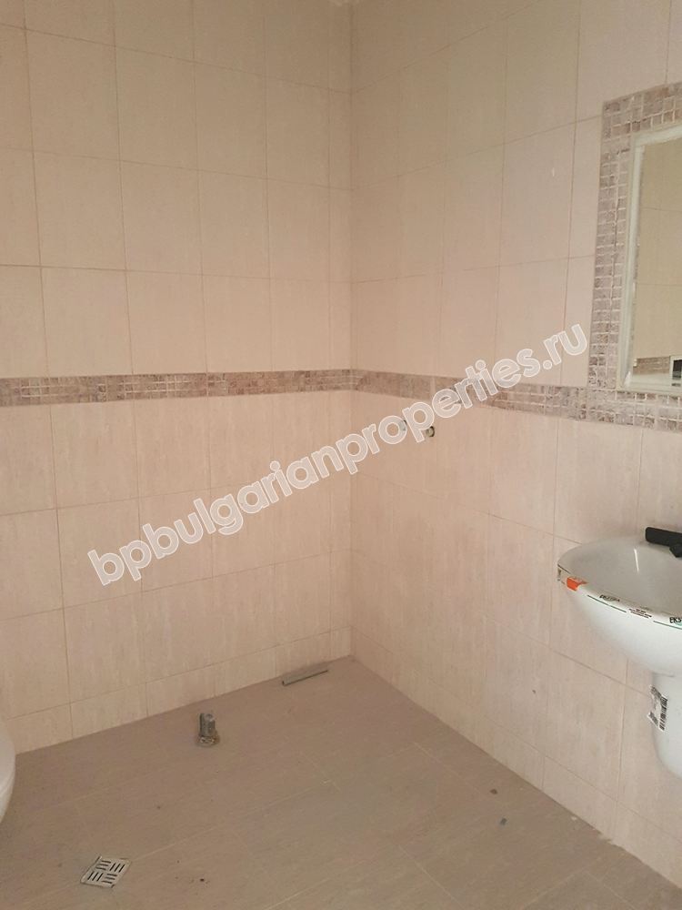 Дешевая однокомнатная квартира-студия  на продажу  в Солнечном Берегу