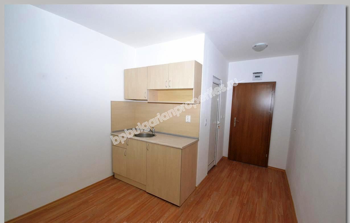 Дешевая студия с бонусом кухня на продажу в курорте Солнечный Берег