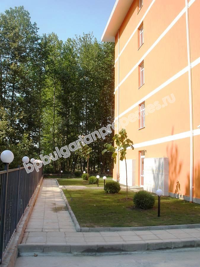 Дешевая студия с бонусом кухня на продажу в курорте Солнечный Берег