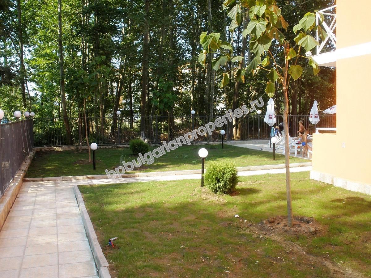 Дешевая студия с бонусом кухня на продажу в курорте Солнечный Берег