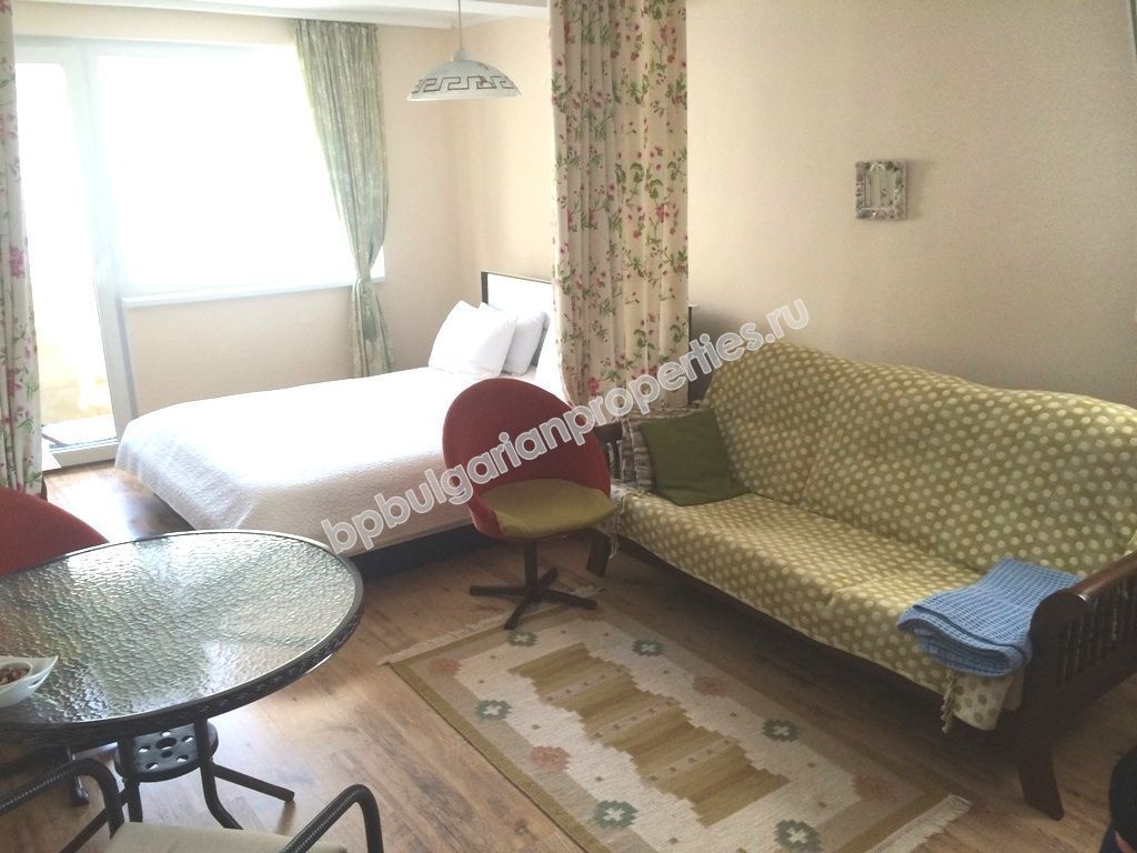 Меблированная студия на продажу в курорте Святой Влас