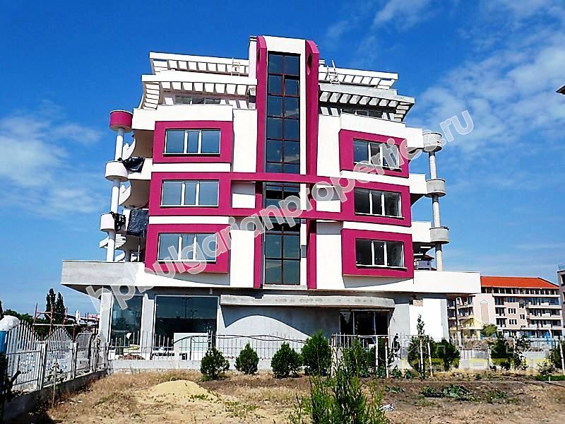 Люксовые квартиры с видом на море на продажу в городе Несебр