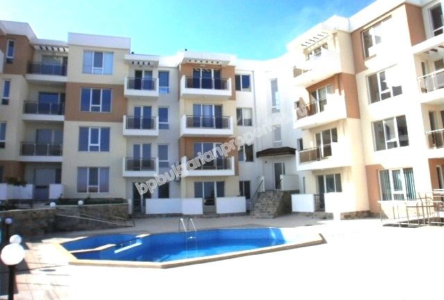 Новая двухкомнатная квартира с видом на море на продажу в курорте Бяла