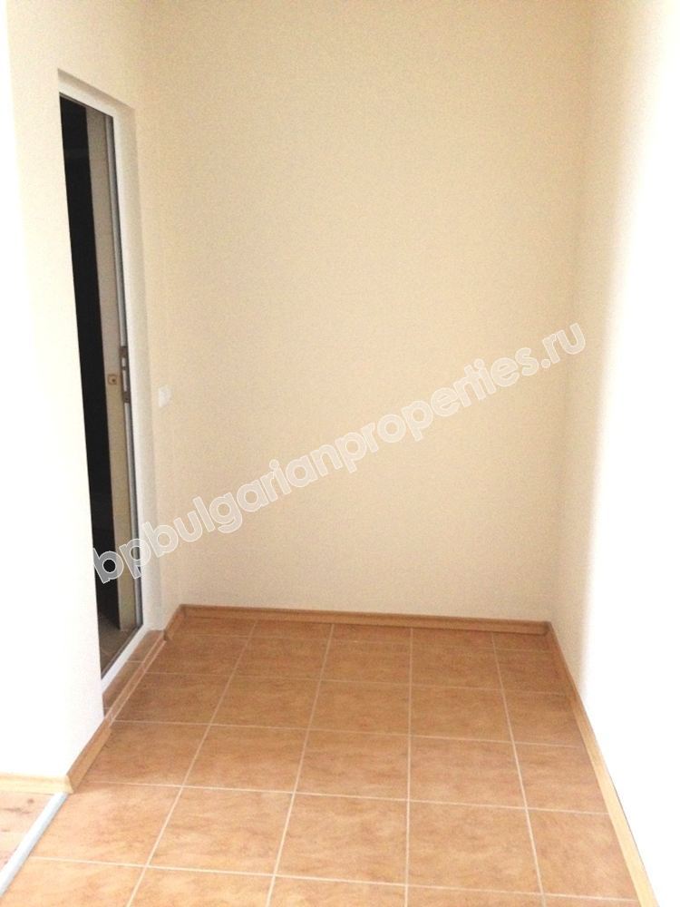 Новая двухкомнатная квартира с видом на море на продажу в курорте Бяла